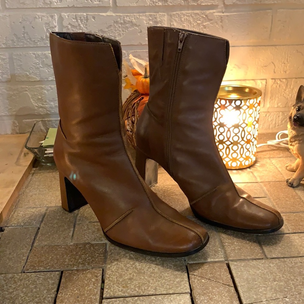 Prima Brown Leather Heel Boots Size 9.5M